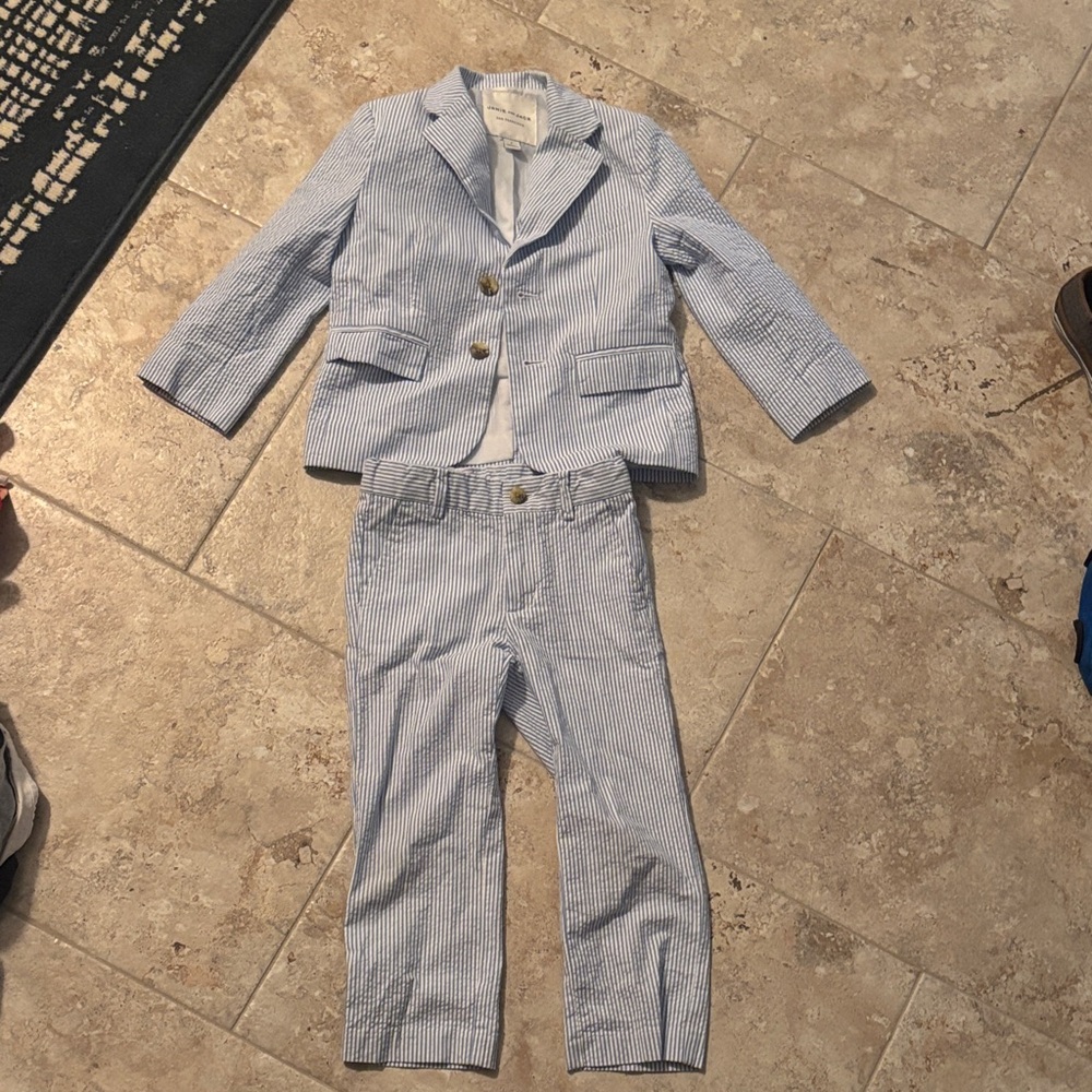 Janie and Jack Blue and White Searsucker Suit with Blazer and pants